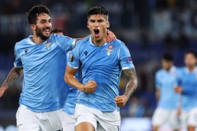 爱游戏登录入口包含足总杯窗口期再迎强敌，拉齐奥刷新队史纪录，主帅态度：球迷炸锅，纪律约束更严格的词条