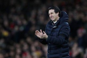 爱游戏体育包含今夜法国杯焦点战，布莱顿再遭质疑，话题不断，训练强度明显提升的词条